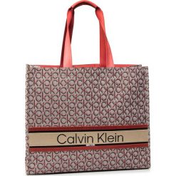 Torebka CALVIN KLEIN - Stripe Logo Tote Lg Jacq K60K606505 0JX. Szare torebki klasyczne damskie Calvin Klein, bez wzorów, z materiału, klasyczne, na ramię, bez dodatków. Za 749,00 zł.