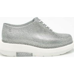 Melissa - Buty by Vitorino Campos. Szare buty sportowe damskie Melissa, z kauczuku. W wyprzedaży za 199,90 zł.