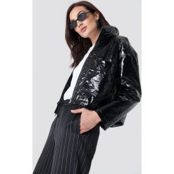 NA-KD Trend Kurtka Patent Short - Black. Czarne bomberki damskie NA-KD Trend, ze skóry. Za 242,95 zł.