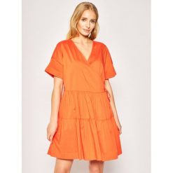 Sukienka letnia TwinSet 201LM2ASS. Białe sukienki damskie Twinset, na lato, m, bez wzorów, z elastanu, bez kołnierzyka, bez rękawów. W wyprzedaży za 659,00 zł.