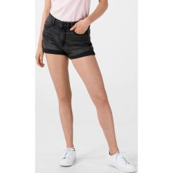 Guess Gemma Szorty Czarny. Czarne szorty damskie Guess, z aplikacjami, z bawełny. Za 395,95 zł.