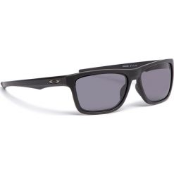Okulary przeciwsłoneczne OAKLEY - Holston OO9334-0858 Matte Black/Prizm Grey. Czarne okulary przeciwsłoneczne męskie marki Oakley, z tworzywa sztucznego. W wyprzedaży za 449,00 zł.