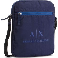 Saszetka ARMANI EXCHANGE - 952102 CC511 04239 Dark Sea. Niebieskie torby męskie skórzane marki Armani Exchange, bez wzorów, z materiału, młodzieżowe. Za 249,00 zł.