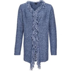 Długi sweter bez zapięcia bonprix indygo melanż. Niebieskie swetry damskie bonprix, bez wzorów, z długim rękawem, długie, bez kaptura. Za 149,99 zł.