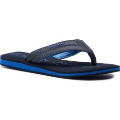 Japonki MARC O'POLO - 903 25071001 611 Navy 890. Niebieskie klapki męskie Marc O'Polo, z tworzywa sztucznego, bez zapięcia. W wyprzedaży za 129,00 zł.