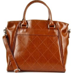 Elegancki kuferek ze skóry naturalnej DAN-A T255 camel - camel. Brązowe kuferki damskie DAN-A, bez wzorów, ze skóry, eleganckie, bez dodatków. Za 279,99 zł.