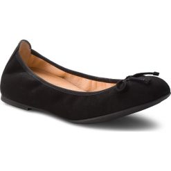 Baleriny UNISA - Acor F18 Ks Black Ksde Ss. Czarne baleriny damskie Unisa, bez wzorów, ze skóry, bez obcasa. W wyprzedaży za 229,00 zł.