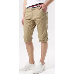 Beżowe Szorty Ocelis. Brązowe spodenki i szorty męskie Born2be, xl, bez wzorów. W wyprzedaży za 54,99 zł.
