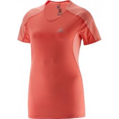 Salomon Koszulka Do Biegania Trail Runner Tee W Coral S. Różowe bluzki sportowe damskie marki Salomon, s, dekolt w kształcie v. Za 179,00 zł.