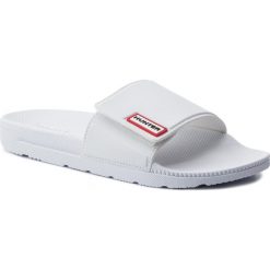 Klapki HUNTER - Original Adjustable Slide WFD4017EVA White. Białe klapki damskie Hunter, bez wzorów, z tworzywa sztucznego, bez obcasa. W wyprzedaży za 179,00 zł.
