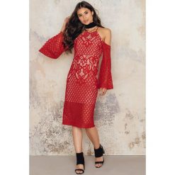 Sukienki hiszpanki: Bardot Sukienka midi Mila Lace – Red