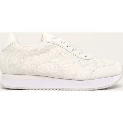 Desigual - Buty. Białe buty sportowe damskie Desigual, bez wzorów, z gumy, sportowe. Za 379,90 zł.