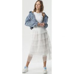 Biała Spódnica Thais. Białe spódniczki damskie Born2be, s, bez wzorów, z tkaniny, midi. Za 99,99 zł.