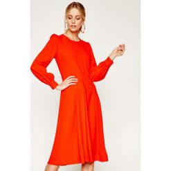 Sukienka koktajlowa Tory Burch Knit Crepe 60281. Czerwone sukienki damskie Tory Burch, l, bez wzorów, z elastanu, wizytowe, bez kołnierzyka, bez rękawów. W wyprzedaży za 1379,00 zł.