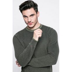 Swetry klasyczne męskie: Tommy Hilfiger – Sweter