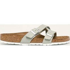 Birkenstock - Klapki skórzane Yao Balance. Szare klapki damskie Birkenstock, bez wzorów, ze skóry, bez obcasa, na obcasie. Za 349,90 zł.