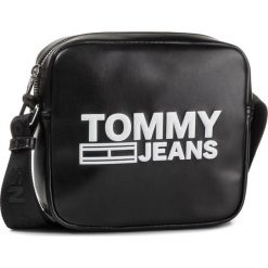 Torebka TOMMY JEANS - Tjw Texture Pu Crossover AW0AW07639 BDS. Czarne listonoszki damskie Tommy Jeans, bez wzorów, z jeansu, eleganckie, na ramię, bez dodatków. Za 399,00 zł.