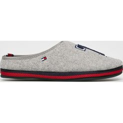 Tommy Hilfiger - Kapcie. Szare kapcie męskie TOMMY HILFIGER, z gumy. Za 199,90 zł.
