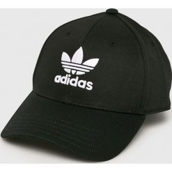 Adidas Originals - Czapka. Czarne czapki męskie adidas Originals, bez wzorów, z bawełny. Za 69,90 zł.
