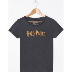 Koszulka Harry Potter -. Koszulki damskie House, s, bez wzorów, bez kołnierzyka, bez rękawów. Za 49,99 zł.