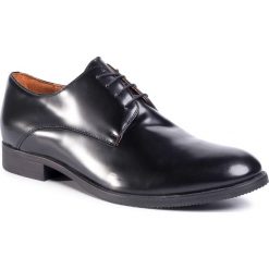 Półbuty GINO ROSSI - Chuck MPU189-K35-0421-9900-0 99. Czarne buty wizytowe męskie Gino Rossi, bez wzorów, ze skóry, klasyczne, bez zapięcia. W wyprzedaży za 299,00 zł.