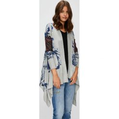 Desigual - Kardigan. Szare kardigany damskie Desigual, l. Za 399,90 zł.
