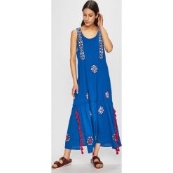 Pepe Jeans - Sukienka. Niebieskie sukienki damskie Pepe Jeans, s, z haftami, z bawełny, z okrągłym kołnierzem, bez rękawów, rozkloszowane. Za 439,90 zł.