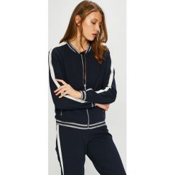 Jacqueline de Yong - Bluza. Niebieskie bluzy damskie Jacqueline de Yong, s, z nadrukiem, z elastanu, bez rękawów, bez kaptura. W wyprzedaży za 99,90 zł.