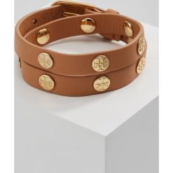 Tory Burch DOUBLE WRAP LOGO STUD BRACELET Bransoletka aged vachetta/goldcoloured. Szare bransoletki damskie na nogę Tory Burch. W wyprzedaży za 356,85 zł.