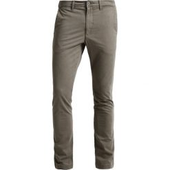 Spodnie męskie: Pier One Chinosy khaki