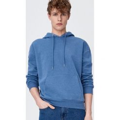 Bluza kangurka z kapturem - Niebieski. Niebieskie bluzy męskie Sinsay, s, bez wzorów, z kapturem, bez rękawów, z kapturem. Za 49,99 zł.