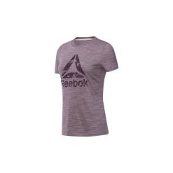 T-shirty z krótkim rękawem Reebok Sport Koszulka Training Essentials Marble Logo. Fioletowe topy sportowe damskie marki Reebok Sport, s, bez wzorów, bez kołnierzyka, z krótkim rękawem, krótkie, bez kaptura. Za 99,95 zł.