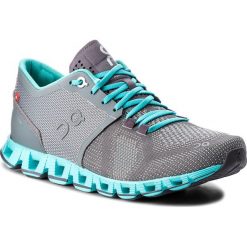 Buty ON - Cloud X 000020 Grey/Atlantis 4301. Szare buty sportowe damskie On, z materiału, sportowe, do biegania. W wyprzedaży za 459,00 zł.