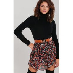 Czarny Golf Gifford. Czarne swetry damskie Renee, s, bez wzorów, z dzianiny, klasyczne, bez rękawów, bez kaptura. Za 69,99 zł.