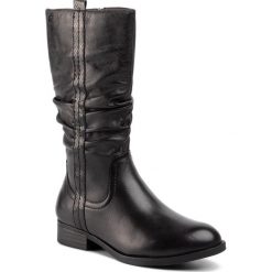 Kozaki TAMARIS - 1-25334-23 Graphite 206. Czarne kozaki damskie Tamaris, ze skóry, bez obcasa, bez zapięcia. W wyprzedaży za 259,00 zł.