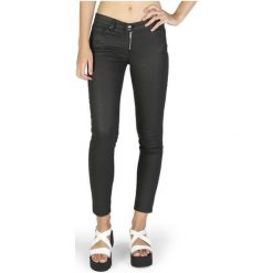 Guess Spodnie Damskie 27 Czarny. Czarne jeansy damskie marki Guess. W wyprzedaży za 385,00 zł.