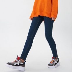 Jeansy skinny - Granatowy. Niebieskie jeansy damskie skinny marki House. Za 59,99 zł.