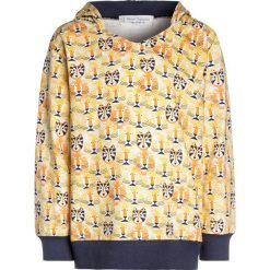 Sense Organics HOODED Bluza z kapturem yellow. Żółte bluzy chłopięce marki Sense Organics, z bawełny, z kapturem. Za 139,00 zł.