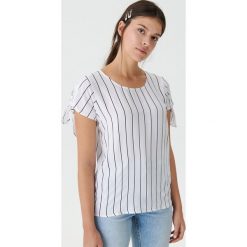 Bluzka z wiązanymi rękawami - Szary. Szare bluzki damskie House, s, bez wzorów, bez kołnierzyka, bez rękawów. Za 39,99 zł.