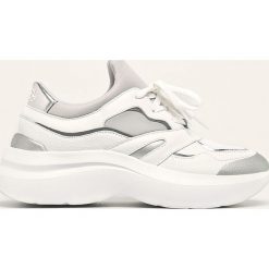Karl Lagerfeld - Buty. Białe buty sportowe damskie KARL LAGERFELD, bez wzorów, ze skóry, sportowe. Za 949,90 zł.