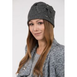 Czapki zimowe damskie: Elegancka czapka z kokardą