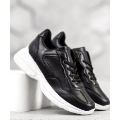 CZARNE SNEAKERSY. Czarne sneakersy damskie SHELOVET, ze skóry ekologicznej. Za 99,00 zł.