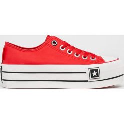 Big Star - Tenisówki. Czerwone trampki i tenisówki damskie BIG STAR, bez wzorów, z gumy, na sznurówki. W wyprzedaży za 79,90 zł.