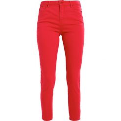 Jeansy damskie: Armani Exchange Jeansy Slim Fit lollipop