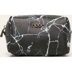 Nobo - Kosmetyczka. Czarne kosmetyczki damskie Nobo, z poliesteru. W wyprzedaży za 49,90 zł.