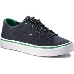 Tenisówki TOMMY HILFIGER - Lightweight Neoprene Sneaker FM0FM01351 Midnight 403. Niebieskie półbuty męskie wsuwane TOMMY HILFIGER, na co dzień, bez wzorów, z gumy, klasyczne. W wyprzedaży za 259,00 zł.