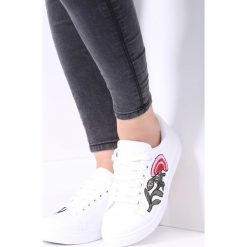 Białe Buty Sportowe Pinky Cheeks. Białe buty sportowe damskie vices. Za 49,99 zł.