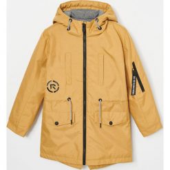 Parka z lekkim ociepleniem - Żółty. Żółte parki męskie Reserved, bez wzorów, bez kaptura. Za 139,99 zł.