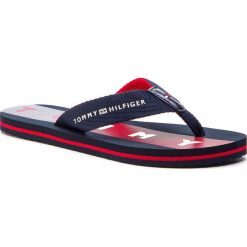 Japonki TOMMY HILFIGER - Flat Beach Sandal Flag Print FW0FW03885 Rwb 020. Niebieskie klapki damskie TOMMY HILFIGER, bez wzorów, ze skóry ekologicznej, bez obcasa. W wyprzedaży za 119,00 zł.