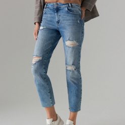Jeansy cropped straight - Niebieski. Niebieskie jeansy damskie Mohito. Za 119,99 zł.